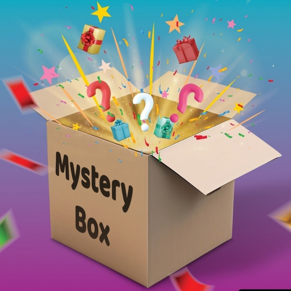 📣 10 Item Mystery Box